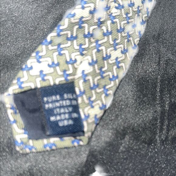 Brooks brothers Green and Blue Patterned Men's Tie - Picture 4 of 5